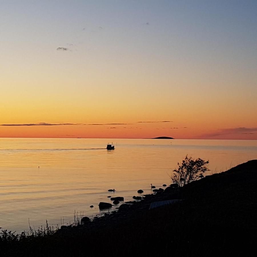Sjoetorpet - Unikt Boende Vid Havet Pa Norra Oeland! Lottorp Екстер'єр фото