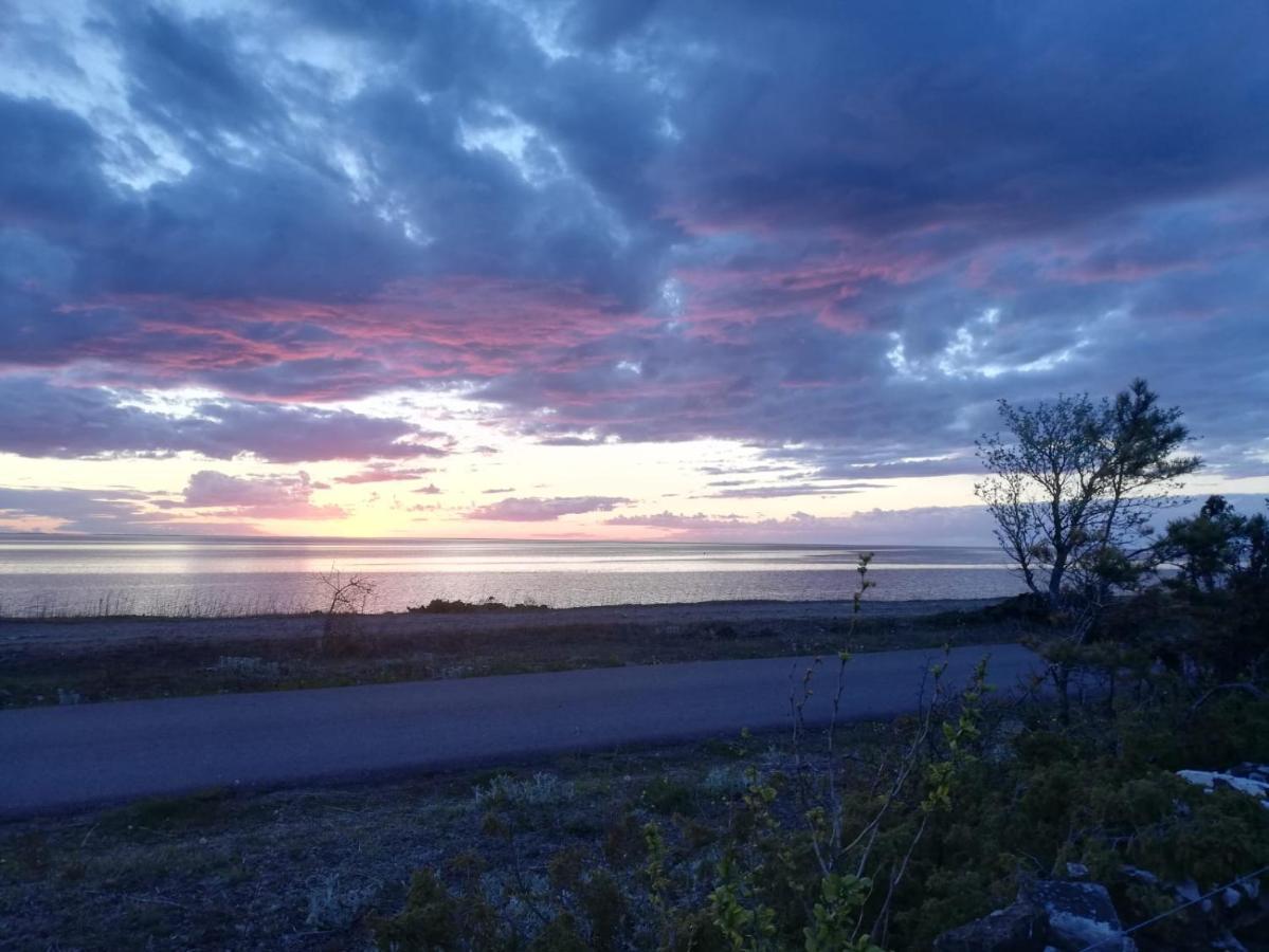 Sjoetorpet - Unikt Boende Vid Havet Pa Norra Oeland! Lottorp Екстер'єр фото